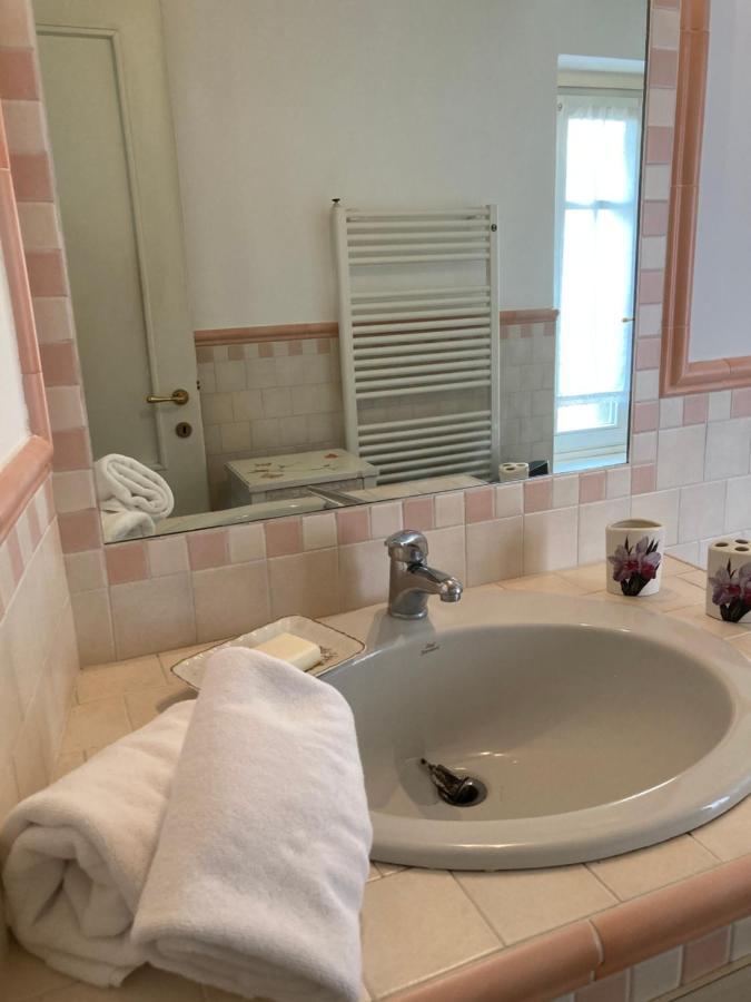 Casapiedicastello Apartment Castelnuovo del Garda Ngoại thất bức ảnh